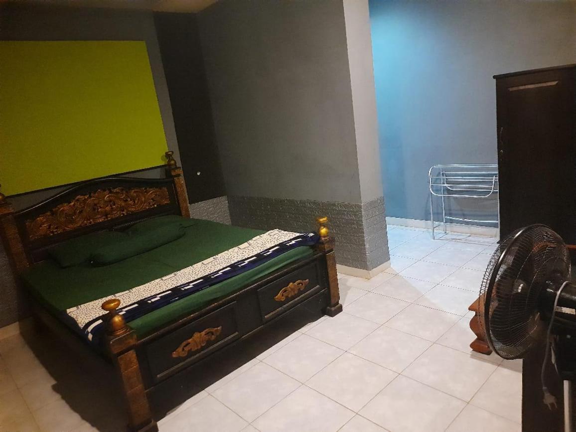 Banyuwangi Baru Homestay Luaran gambar