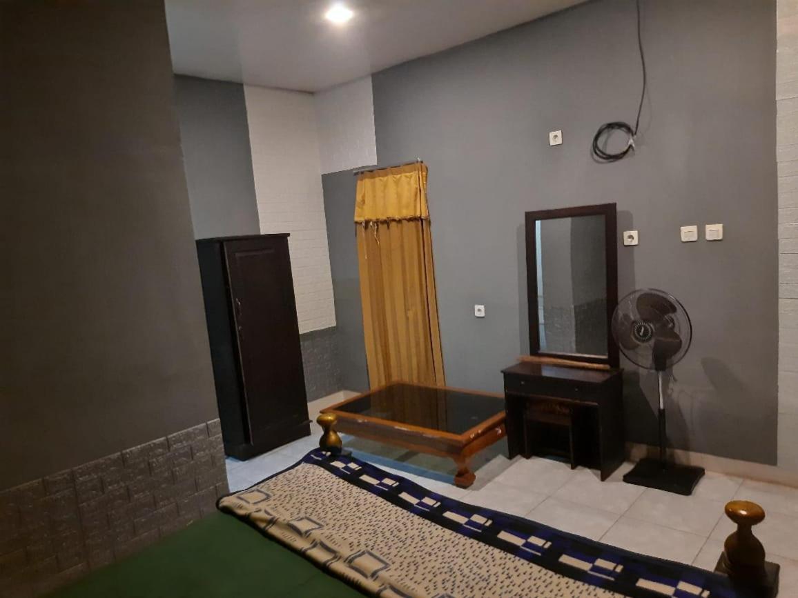 Banyuwangi Baru Homestay Luaran gambar